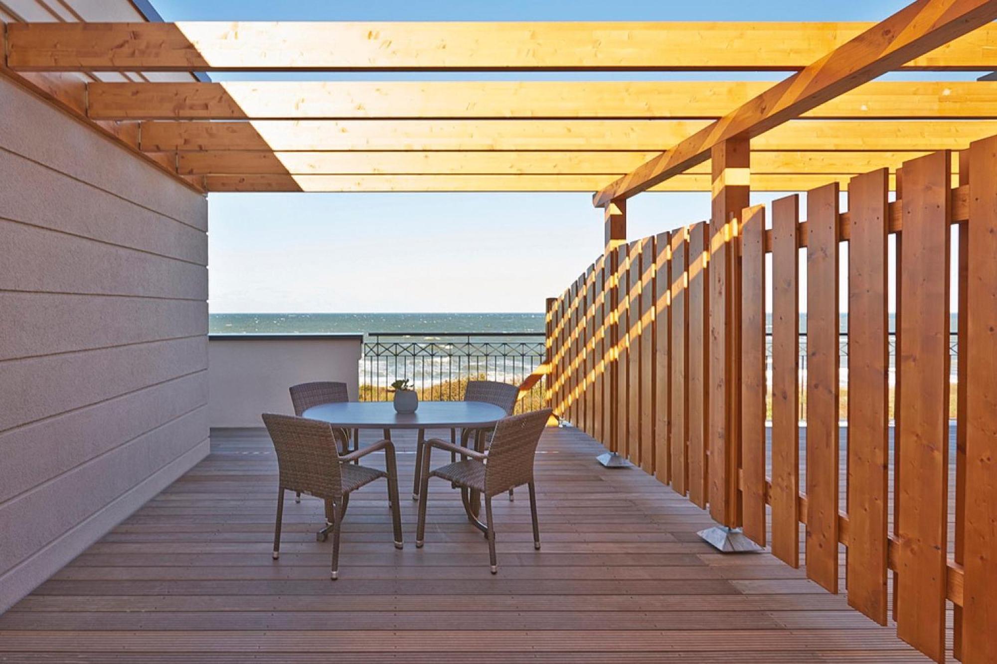 Aparthotel Waterkant Suites - Fewos Am Meer Mit Spa Börgerende-Rethwisch Exteriör bild